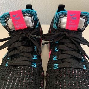 VaporMax FK-3 Nike tennis shoes